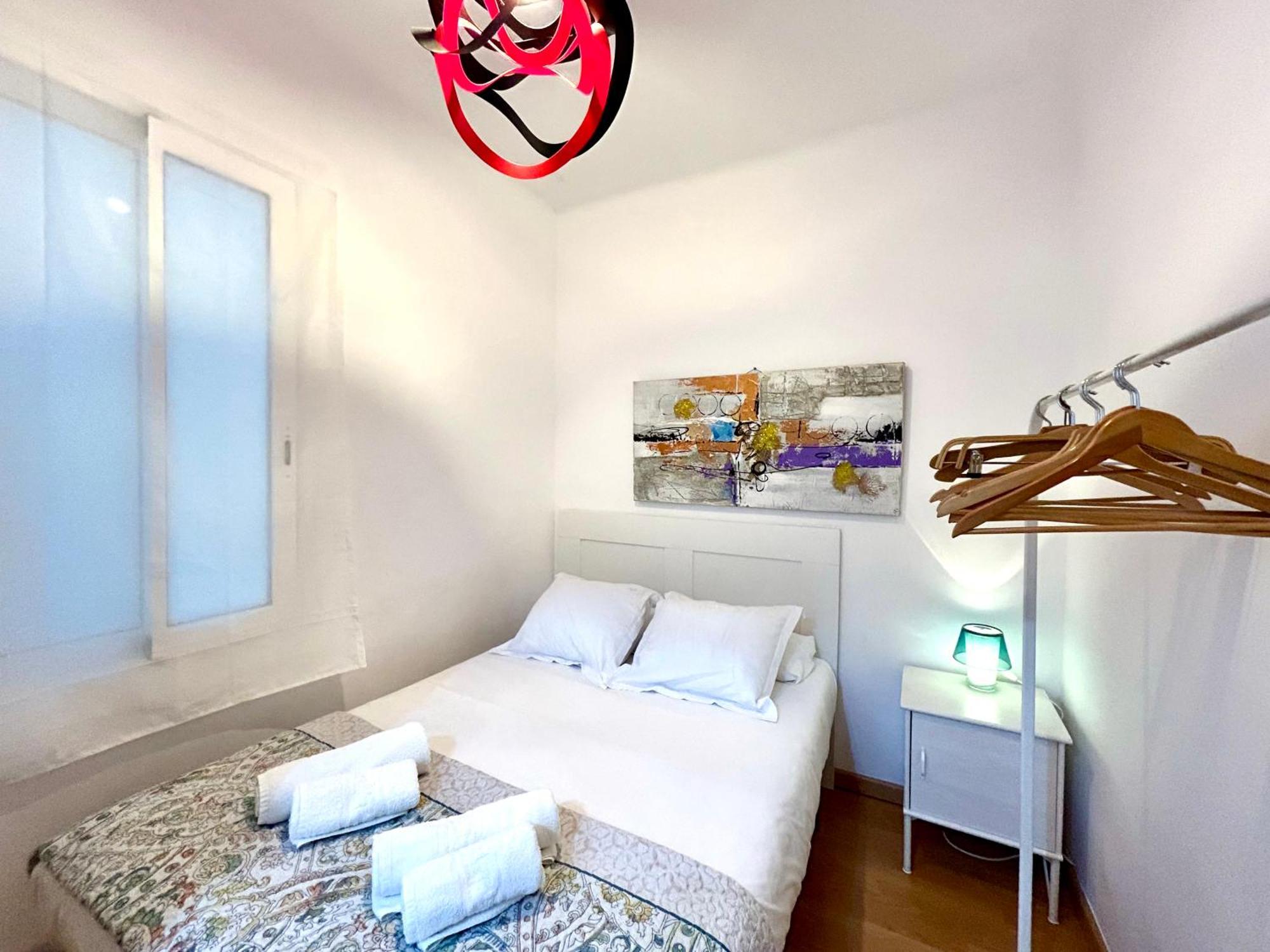 Apartment Carrer D'Olesa Barcelona Exterior foto